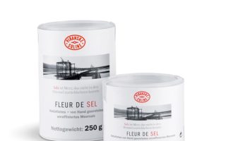 Fleur de Sel - In den Salinen im Naturpark Secovlje bei Piran (Slowenien) wird seit hunderten Jahren Salz hergestellt